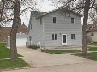 108 S Viola St, Milbank, SD 57252