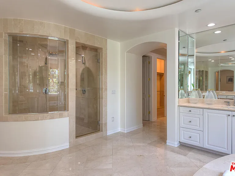 3791 Winford Dr — Photo 28