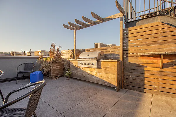 Rented by Oxford Property Group | media 67