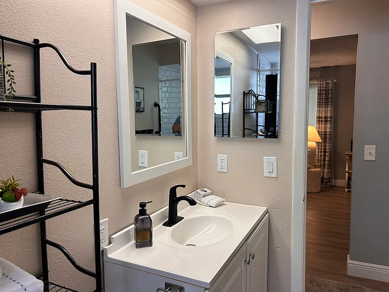 6029 Wyoming Ave #1 — Photo 18
