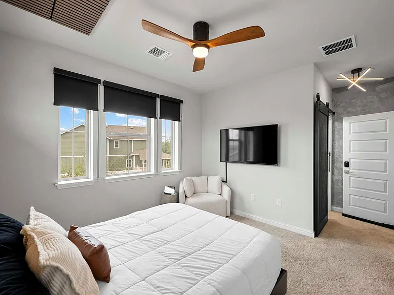 8013 Mellencamp Dr — Photo 17