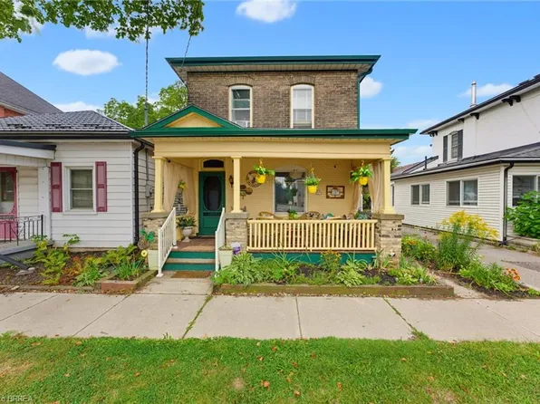 122 William St, Brantford, ON N3T 3L1