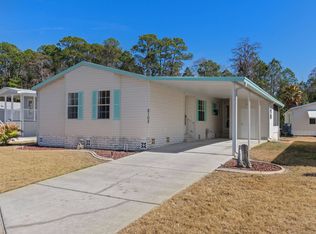 8102 W Coconut Palm Dr, Homosassa, FL 34448