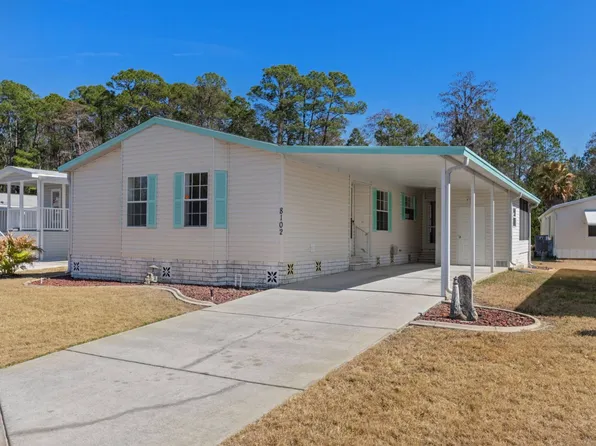 8102 W Coconut Palm Dr, Homosassa, FL 34448