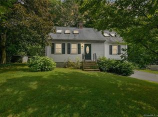 144 Tariffville Rd, Simsbury, CT 06070