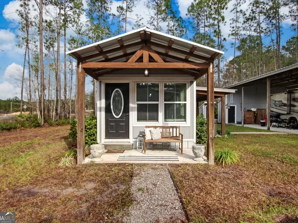 617 Wheeler St, Saint George, GA 31562