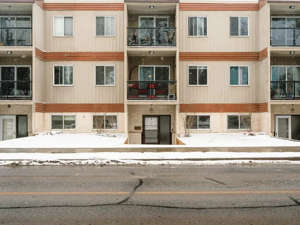 10432 76th Ave NW #303, Edmonton, AB T6E 1L1