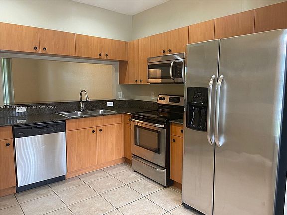 5th image of 8237 SW 25th Ct #103
