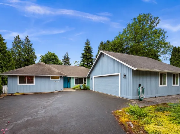 8120 Kitamat Way, Blaine, WA 98230
