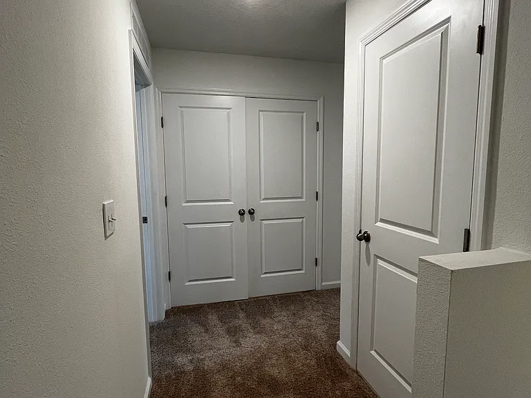 609 Madison Dr — Photo 15