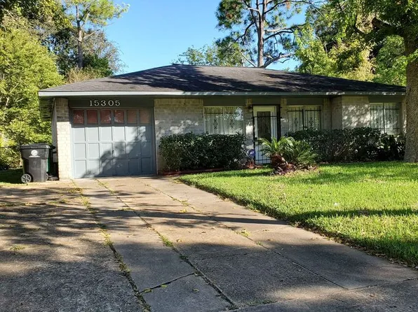 15305 Corsair Rd, Houston, TX 77053