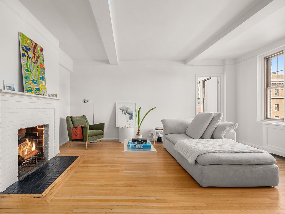 1st image of 299 W 12th St APT 7J