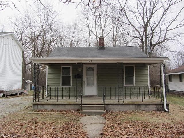 1st image of 193 S Park St