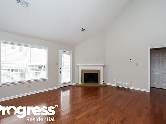 2nd image of 3021 N Woodland Elm Cv