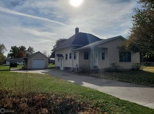 103 W Division St, Danville, IA 52623
