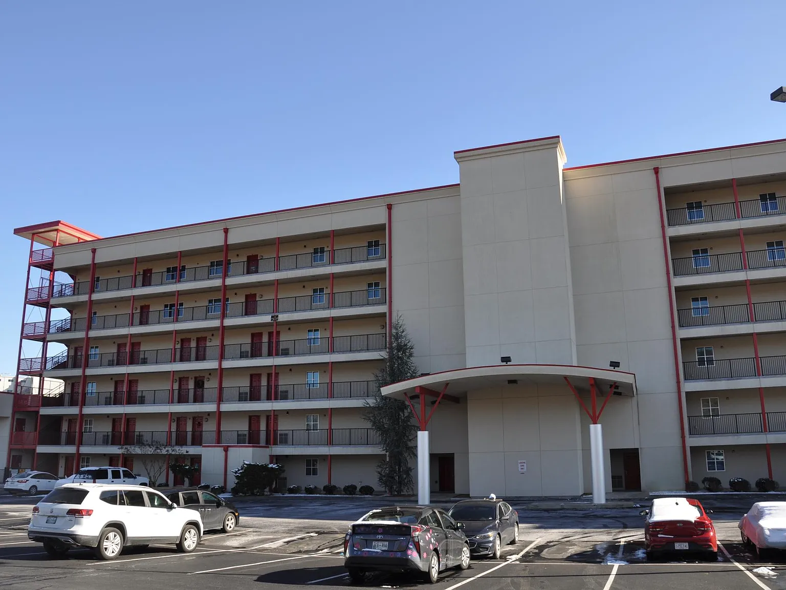 2 bed, 1217 sqft, $2,000 — Photo 4