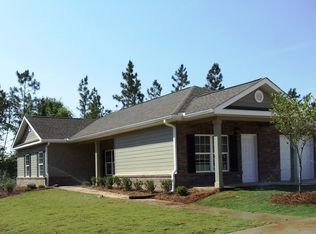 115 Hubert Dollar Dr, Bainbridge, GA 39819