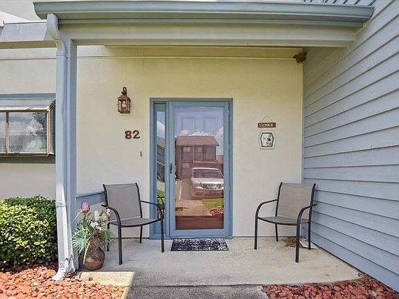 2nd image of 775 Plantation Dr Unit 82