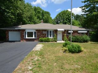 69 Harbor Rd, Morganville, NJ 07751