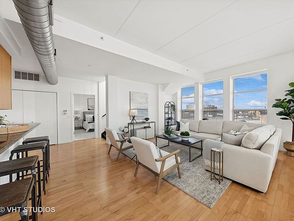 5th image of 647 Metropolitan Way Unit 614