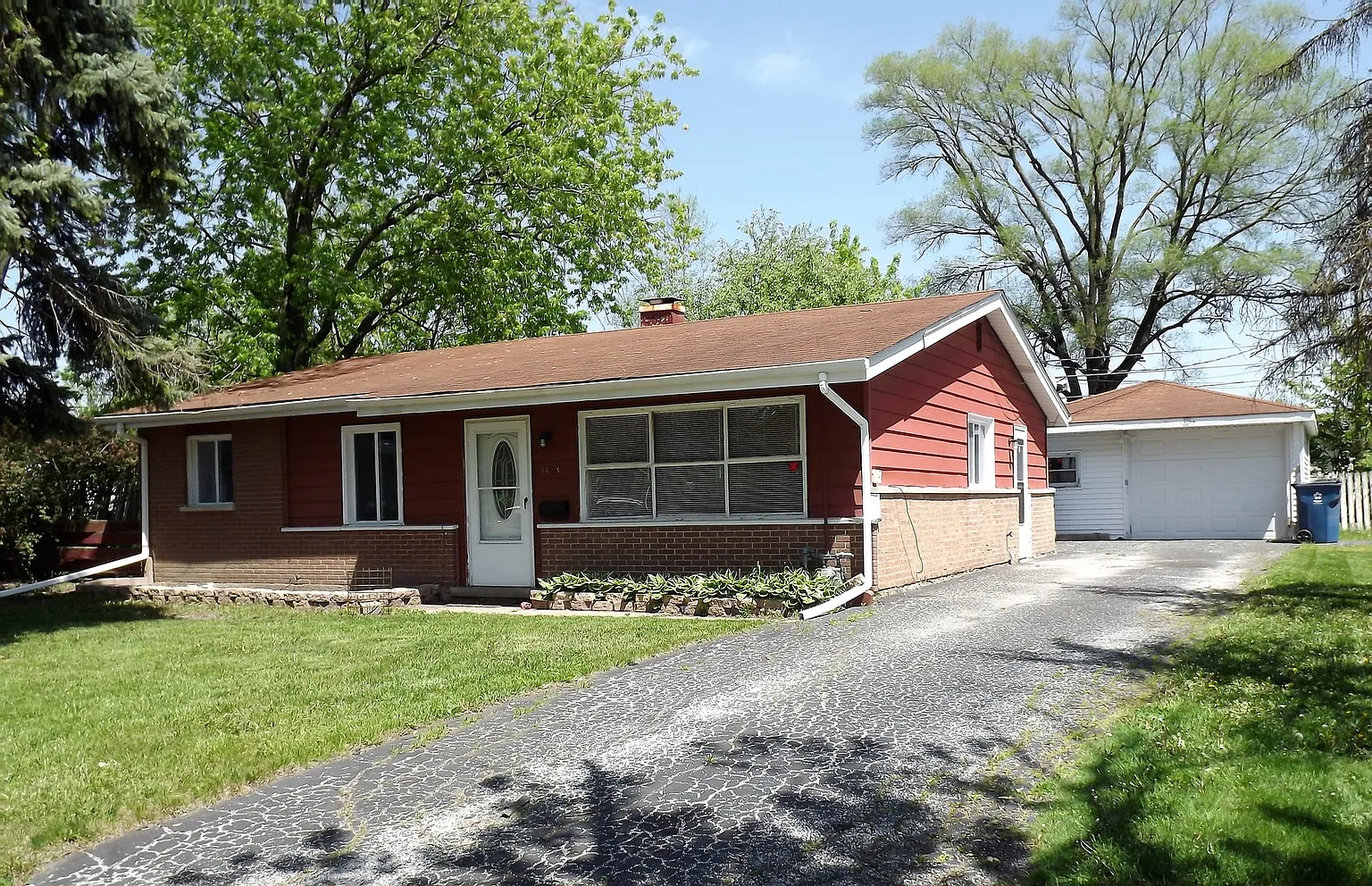 1453 Lincoln Ave photo 1