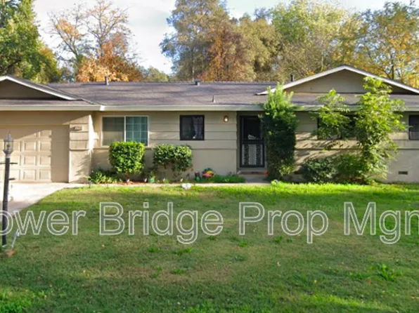 5866 Saunders Ave, Loomis, CA 95650