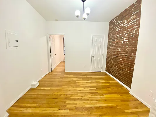 Rented by JM Preston Properties LLC | media 25