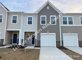209 Lily Patch Ln, Smithfield, NC 27577