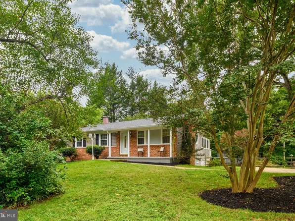 1523 Manor View Rd, Davidsonville, MD 21035
