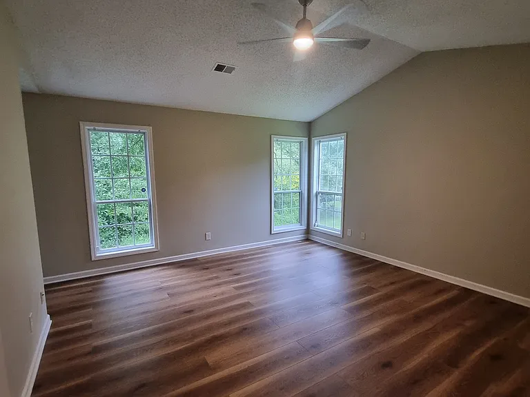 1352 Woodmill Trce — Photo 5