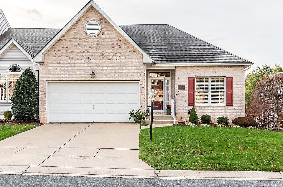 1st image of 1718 Gatehouse Ct