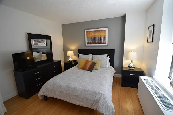 Rented by Global Realty Opportunities | media 8