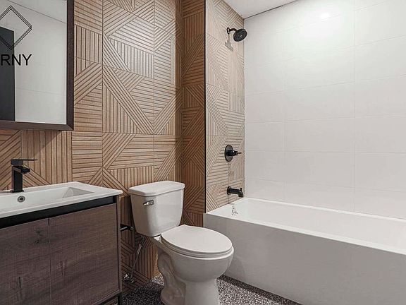 5th image of 165 Lott St #4D