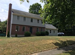 6 Trowbridge Ln, Shrewsbury, MA 01545