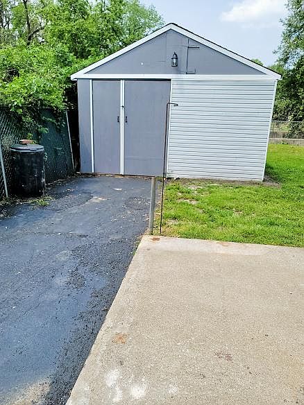 1st image of 3313 Marvin Ave