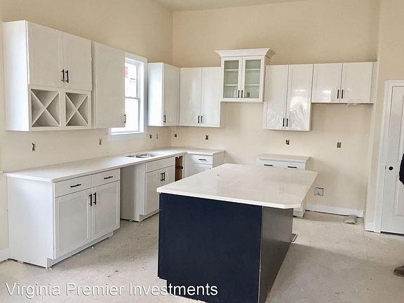 3rd image of 1206 N 30th St #2