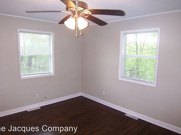 2nd image of 153 Sunflower Cir