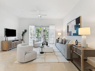 500 SE 7th St #102, Fort Lauderdale, FL 33316