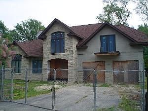1st image of 9527 Greenwood Dr