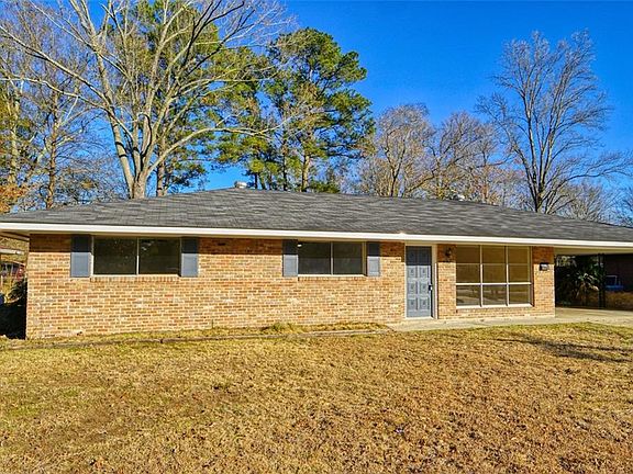 2nd image of 3174 Oakcrest Dr