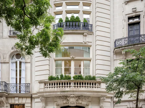 8 East 62nd Street image 1 of 16