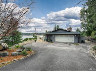 2816 Gravelly Beach Loop NW, Olympia, WA 98502