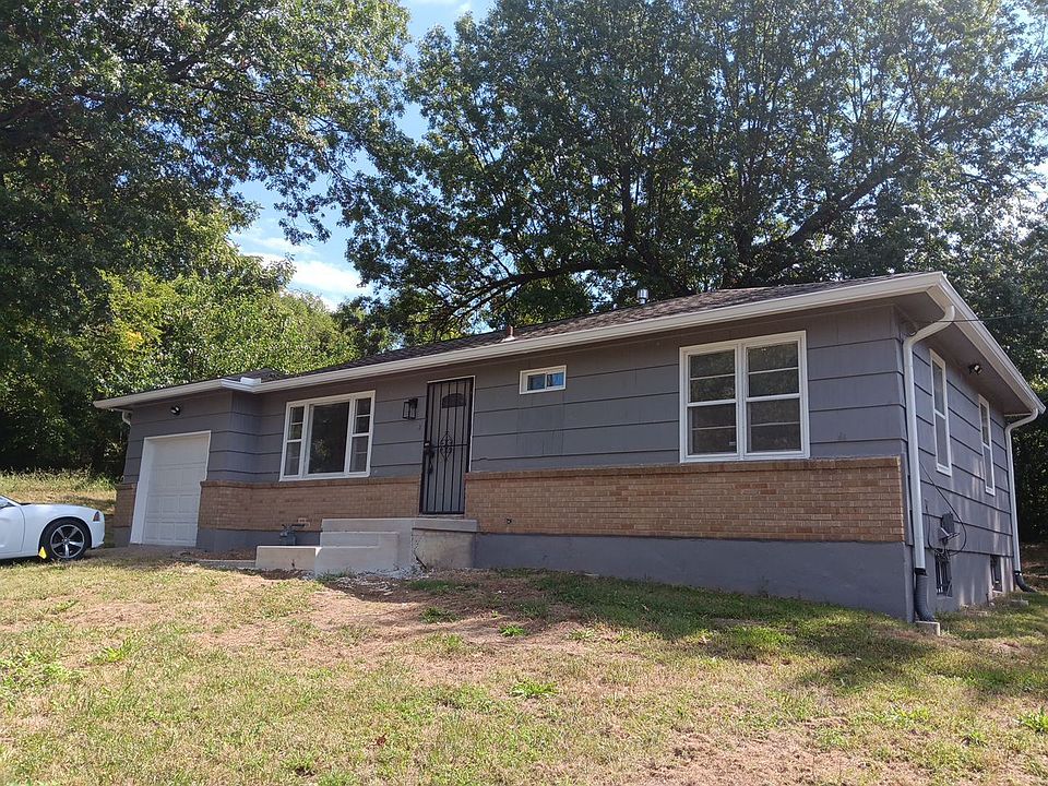 1st image of 3715 Delavan Ave