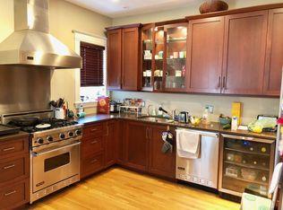 1 Clinton Path #PENTHOUSE, Brookline, MA 02445