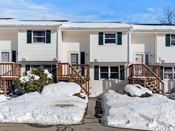 2nd image of 879 Mammoth Road #6