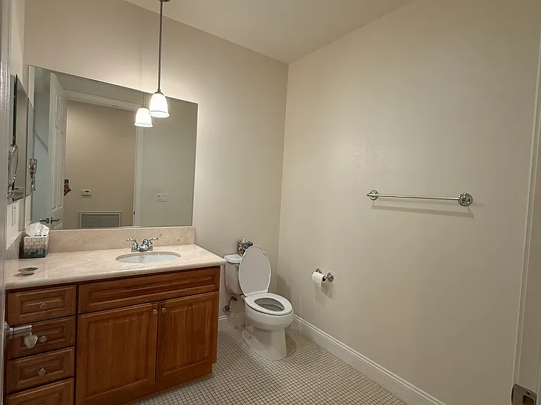 2881 Meridian Ave #208 — Photo 4