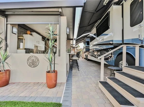 8175 Arville St #348, Las Vegas, NV 89139