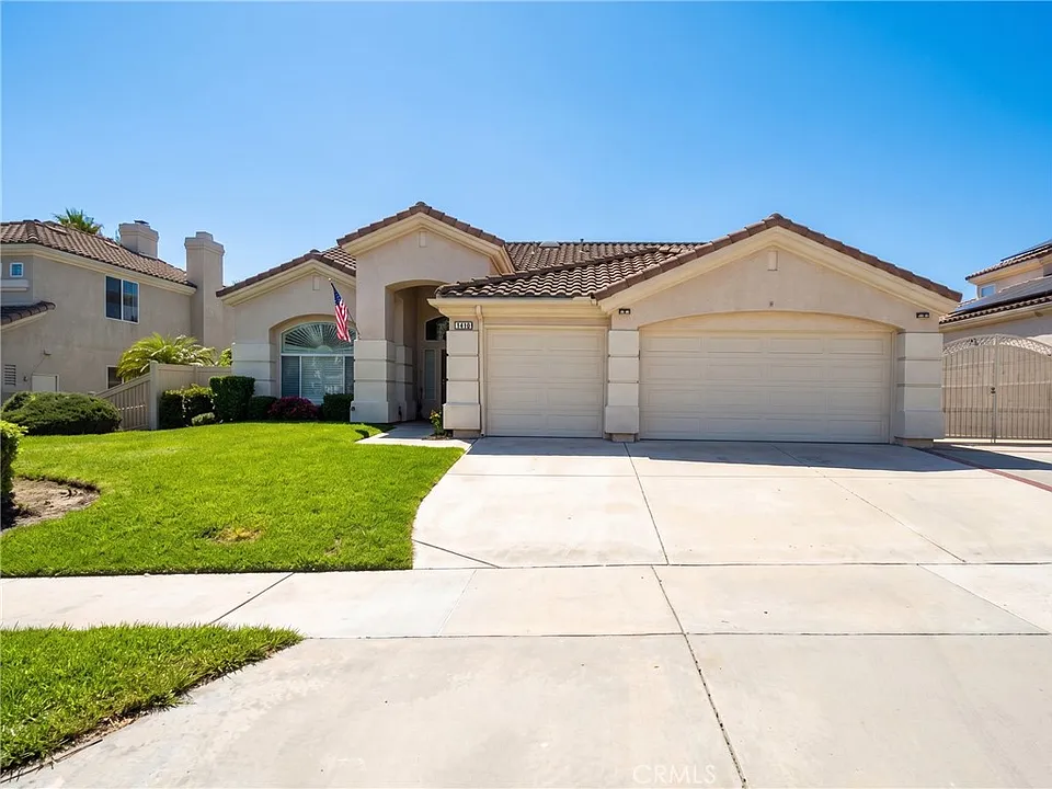 810 Clear Springs Dr