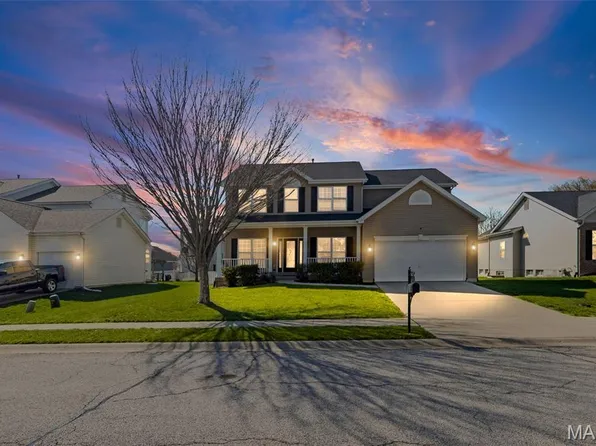 6817 Pelham Manor Dr, Fairview Heights, IL 62208