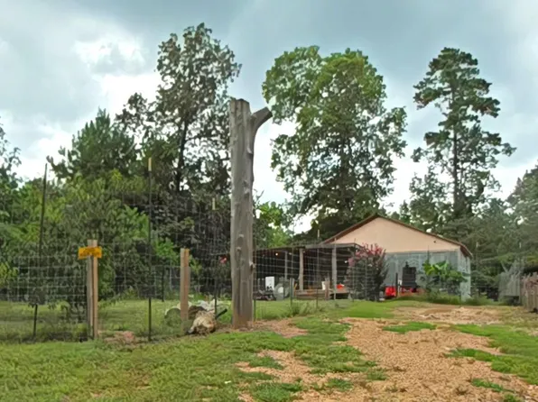 159 Greens Elbow, Livingston, TX 77351